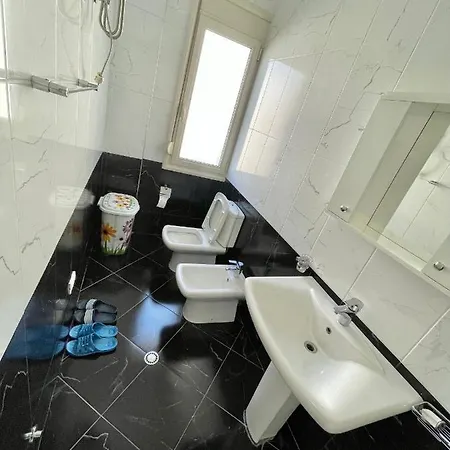 Luxury 1 Aparthotel *